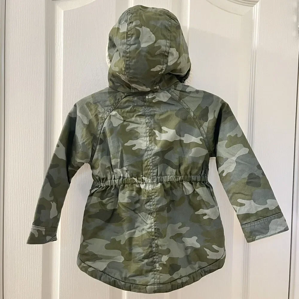 Old Navy Camo Hooded Jacket Floral Butterfly Embroidered Girls Size 4T NWT